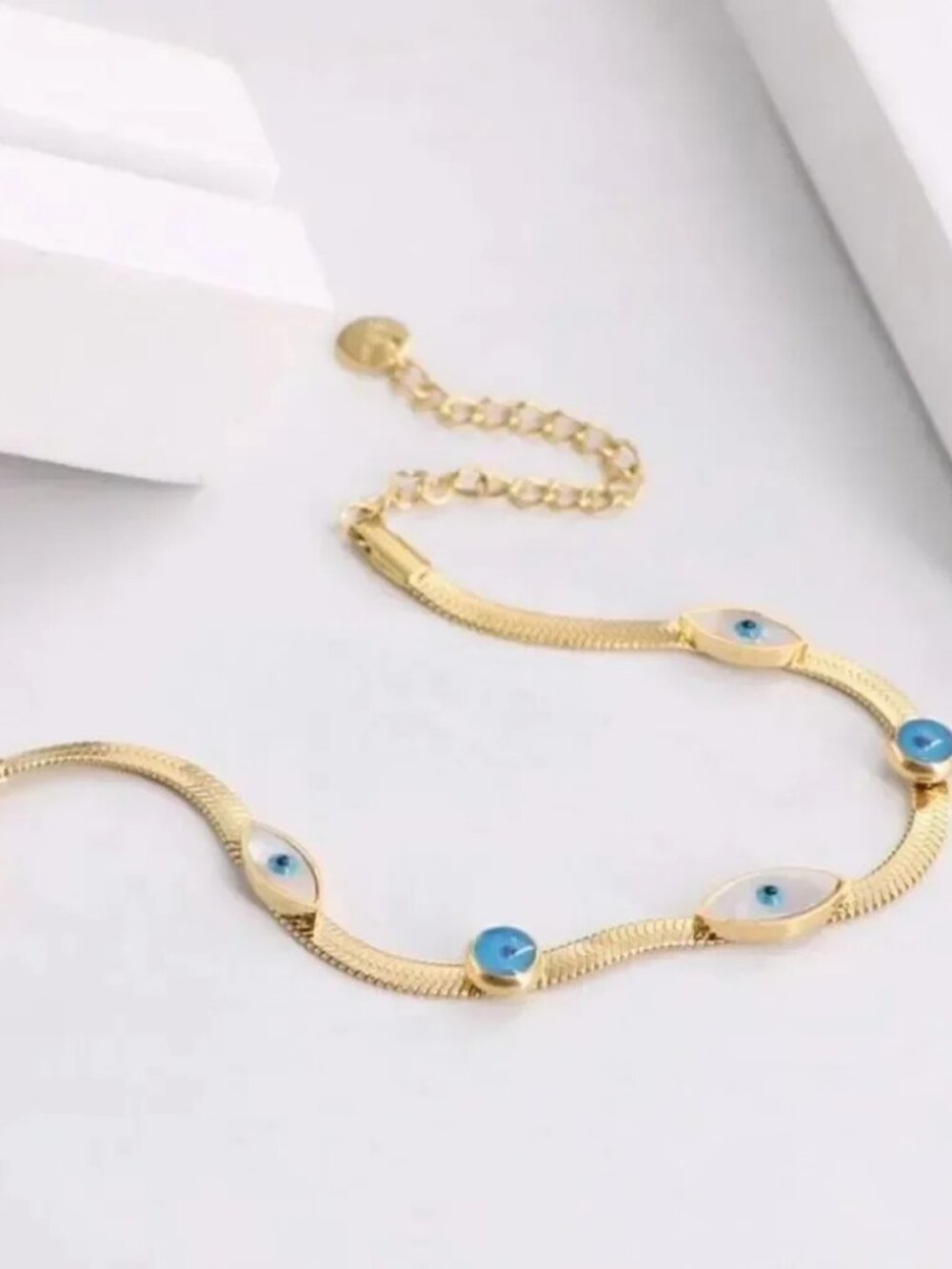 Gold Evil Eye Bracelet Q426